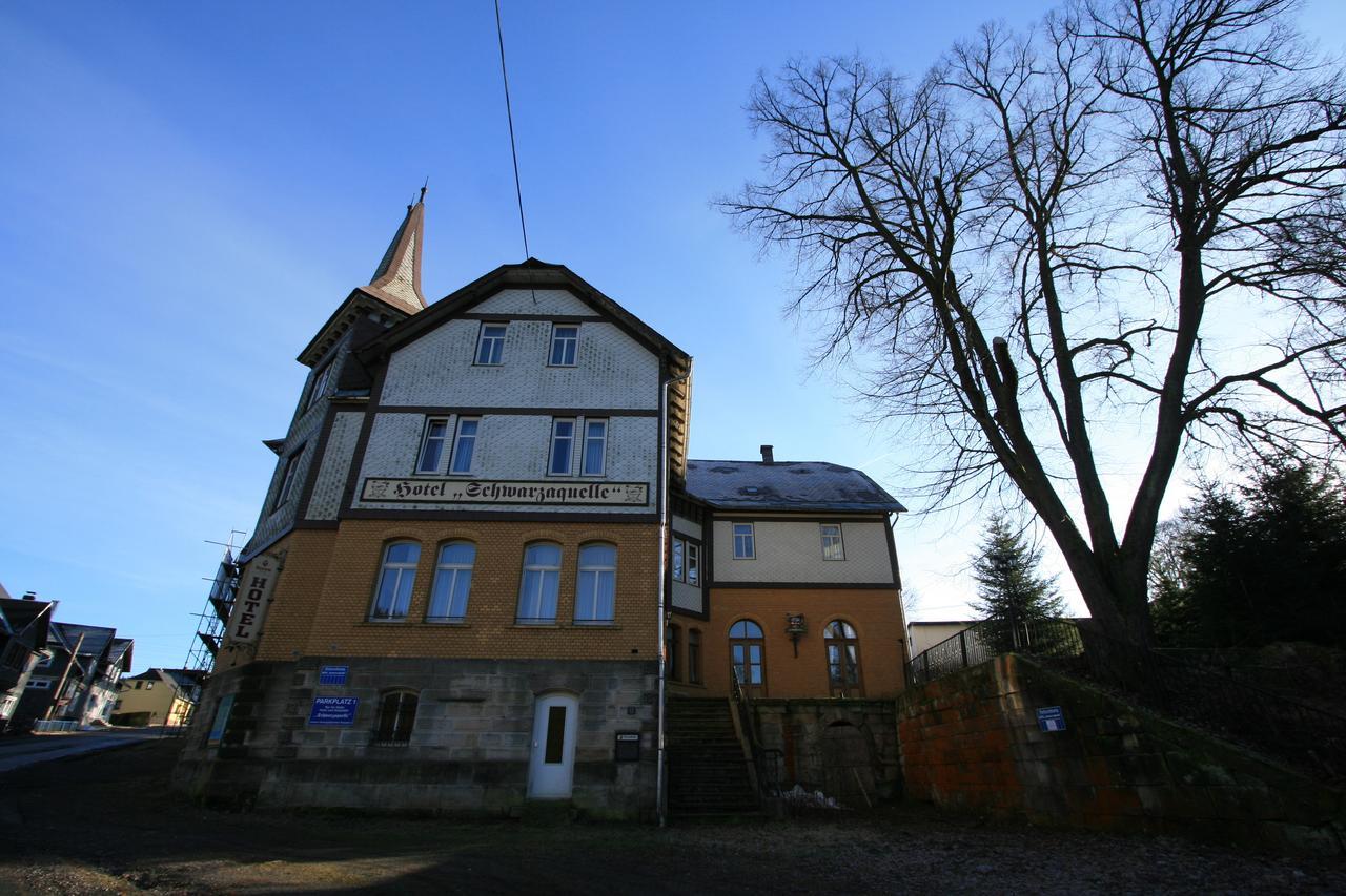 Hotel Schwarzaquelle Scheibe-Alsbach Exterior photo